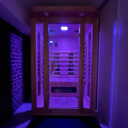 Luxe Cache Balneo Et Sauna Prives - 372 Руан