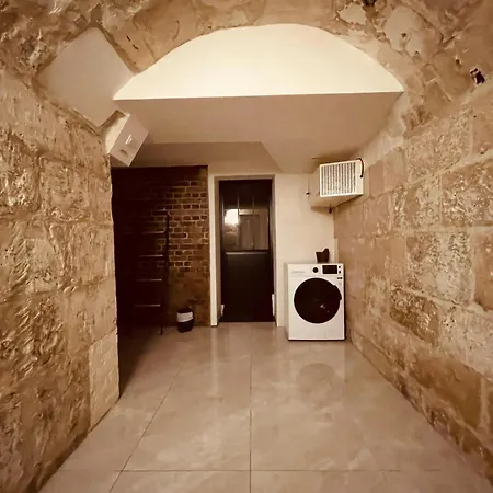 Luxe Cache Balneo Et Sauna Prives - 372 Daire